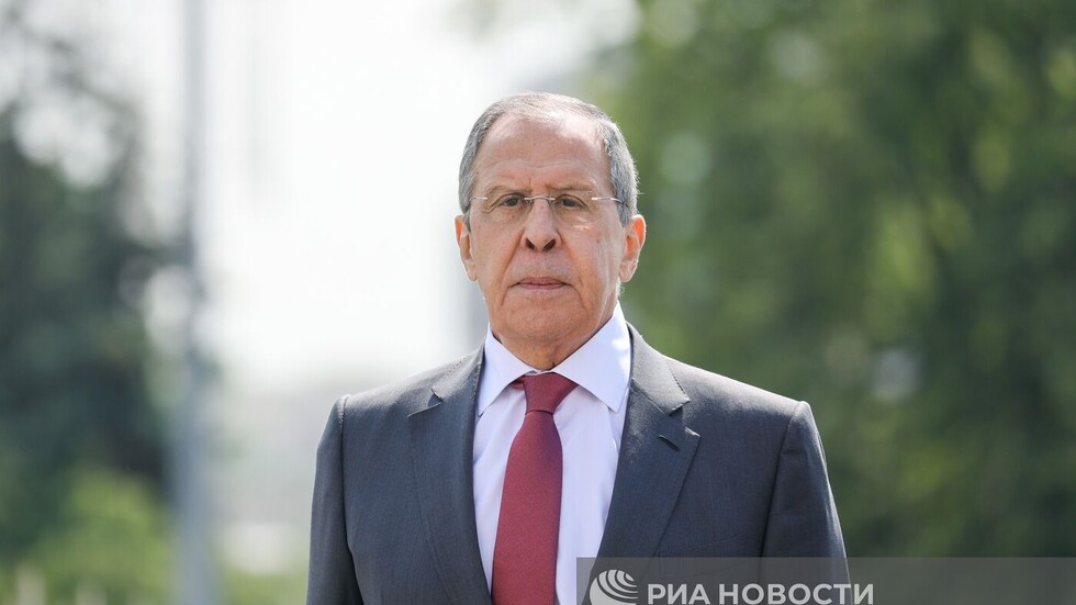 لافروف يصل إلى جاكرتا لحضور قمة "رابطة دول جنوب شرق آسيا"