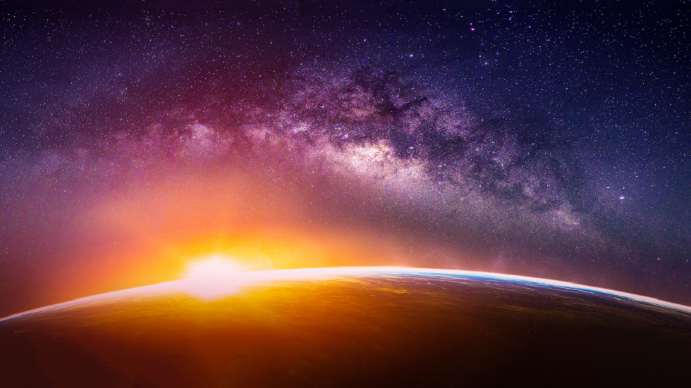 رصد شموس ضخمة مدعومة بالظلام في فجر الزمن!