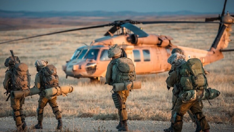 إسرائيل.. 500 طيار يتجهون لتعليق أنشطتهم رفضا لـ "الإصلاحات القضائية"