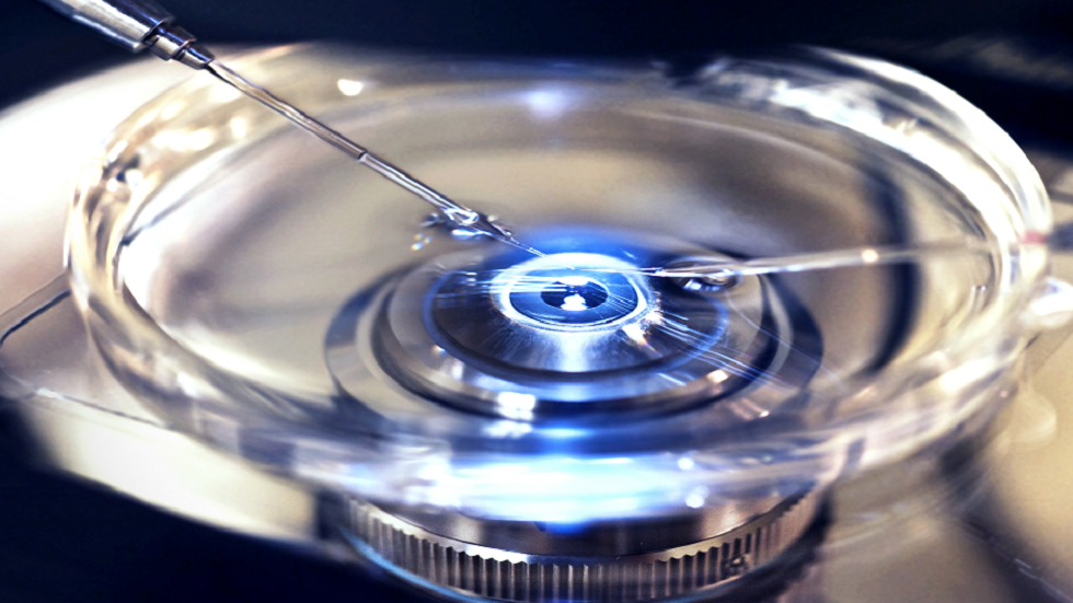 تكنولوجيا جديدة تعزز معدل نجاح عمليات التلقيح الصناعي!