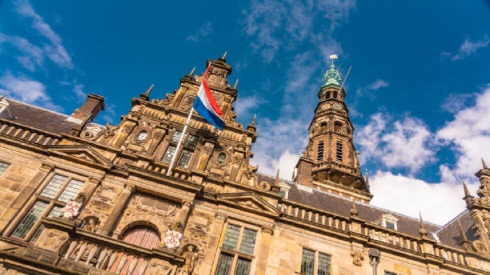 وزيرة هولندية تعتزل السياسة إثر تهديدات طالت حياتها