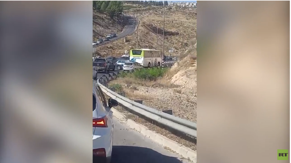 إصابة 3 مستوطنين أحدهم بجروح خطيرة بإطلاق نار عند حاجز تقوع جنوب بيت لحم (فيديو)