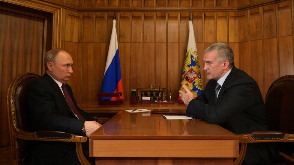 أكسيونوف لبوتين: الوضع في ميدان التدريب بالقرم سيعود إلى طبيعته في يوم واحد