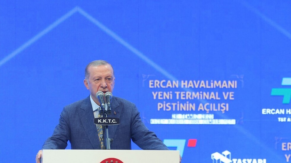 أردوغان: سأبحث مع بوتين اتفاق تصدير الحبوب بالتفصيل إذا زار تركيا