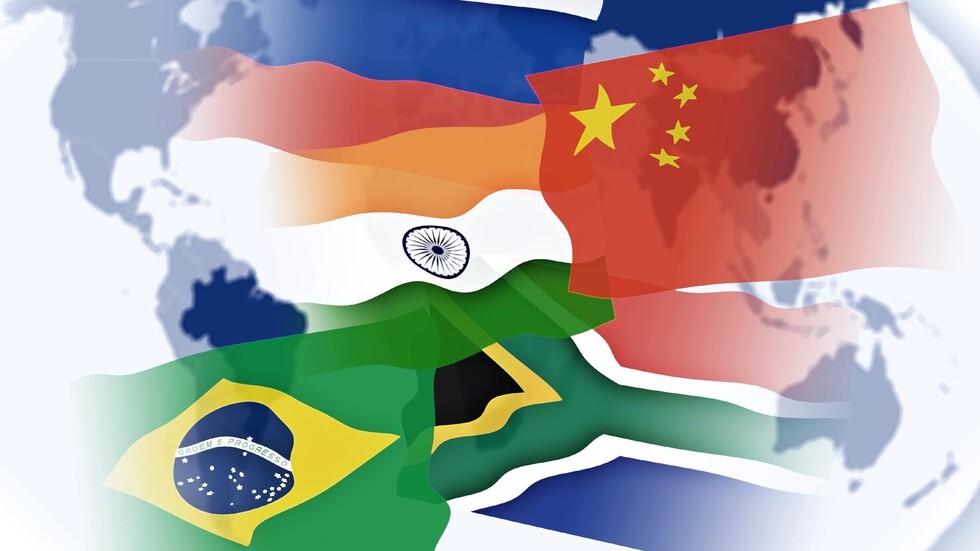 الخارجية الروسية: مسألة إطلاق عملة 