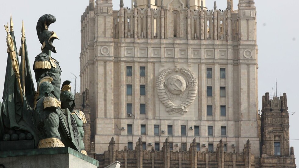 موسكو: نحتفظ بحق الرد بقسوة على هجمات الطائرات المسيرة