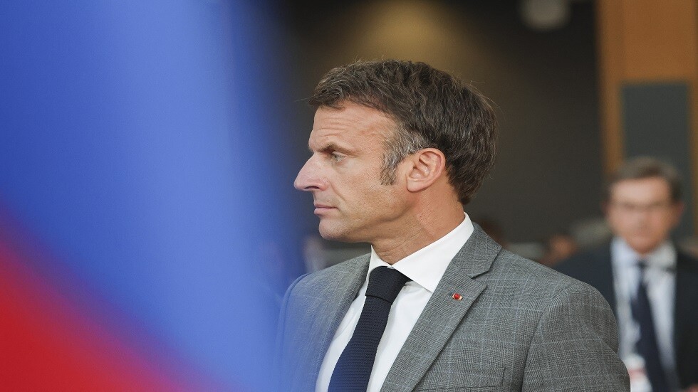 ماكرون يؤكد على ضرورة 