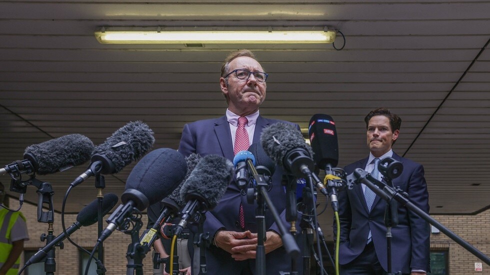 بعد اتهامات بالاعتداء الجنسي على رجال.. محكمة بريطانية تبرئ الممثل كيفين سبيسي