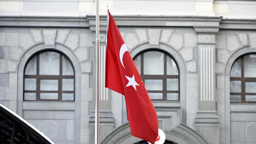 الكرملين يعلق على محادثات اسطنبول بين أردوغان وزيلينسكي