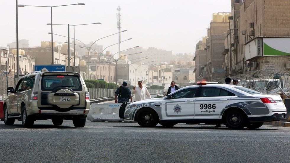 الكويت.. القبض على عصابة مهاجرين فلبينيين يمارسون التزوير