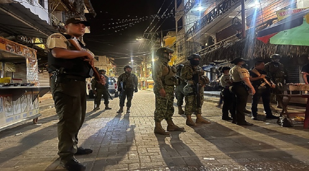 10 قتلى بهجومين مسلحين في الإكوادور