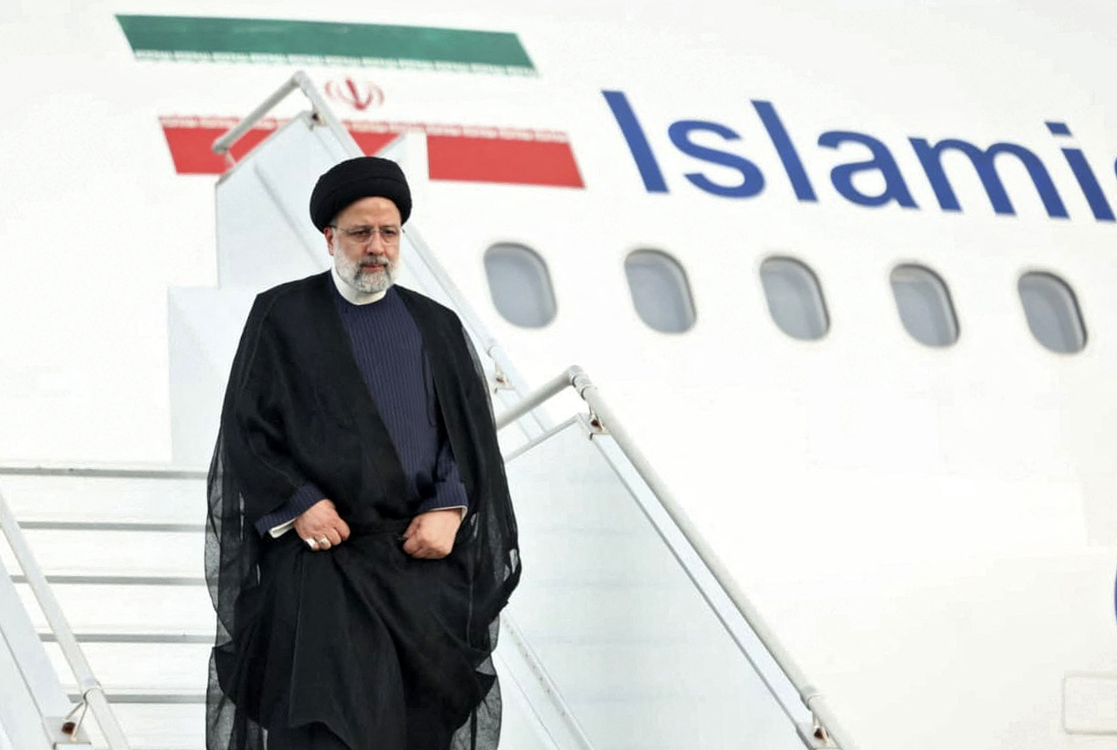 لأول مرة منذ 11 عاما.. الرئيس الإيراني يتوجه إلى إفريقيا