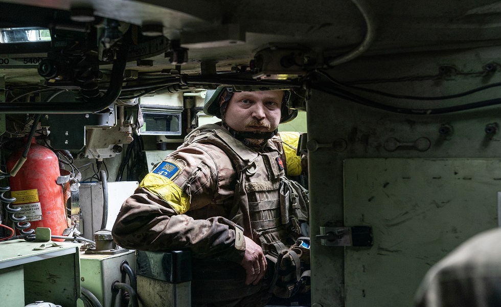 نائب أمريكي: ليس لدى الأوكرانيين أسلحة تؤهلهم  للنجاح في هجومهم المضاد