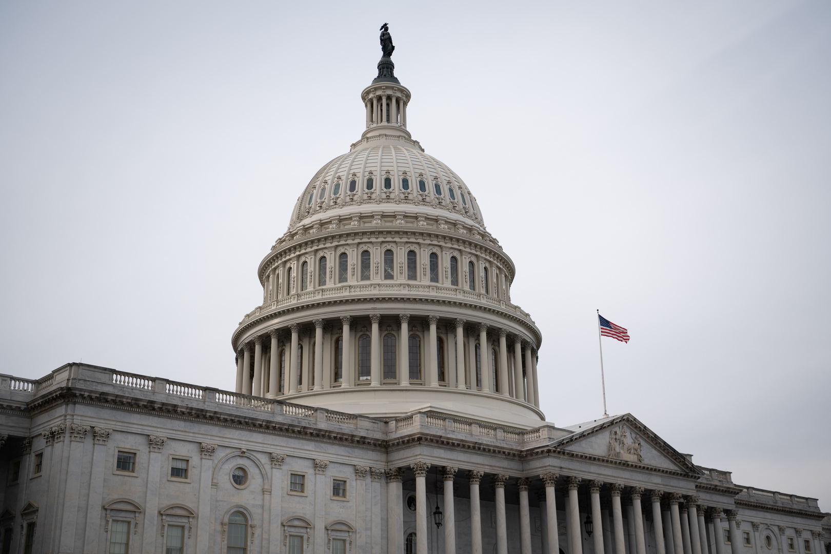 مجلس الشيوخ الأمريكي يرفض تعديلا قانونيا حول الحد من المساعدات لأوكرانيا