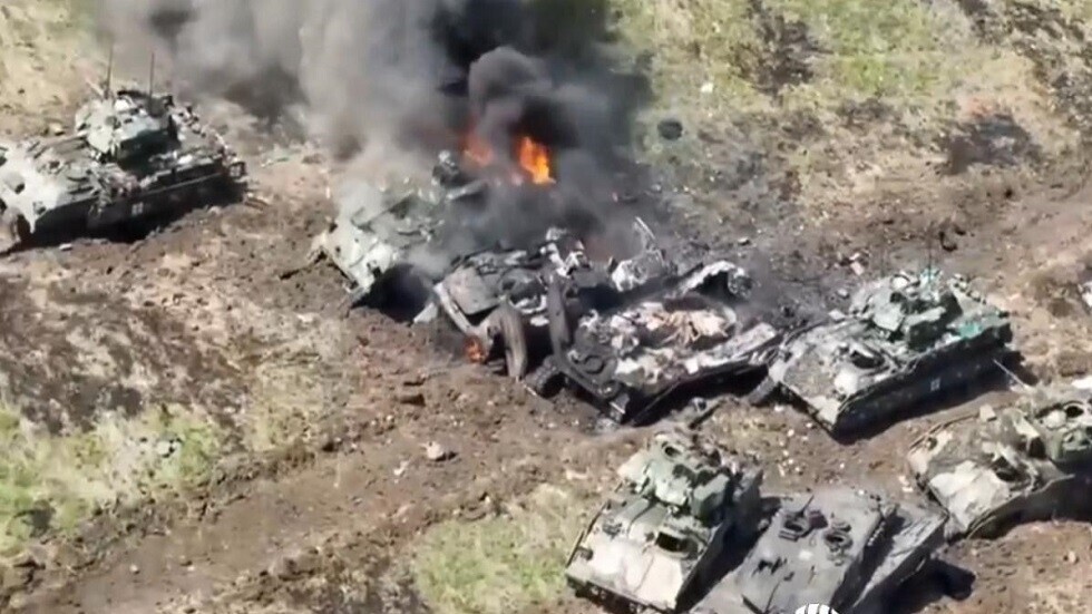 قائد عسكري روسي يكشف سبب قدرة القوات الروسية على تدمير الآليات الغربية بسهولة