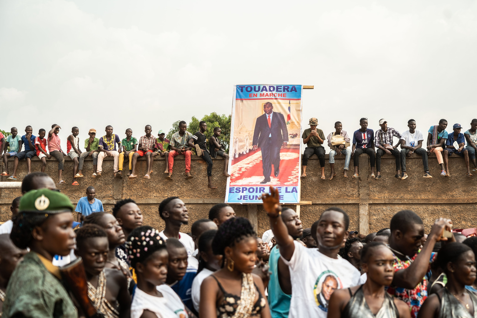 إفريقيا الوسطى تصوت على مشروع دستور جديد مثير للجدل