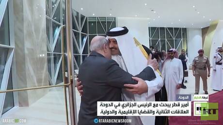 مباحثات بين أمير قطر والرئيس الجزائري في الدوحة