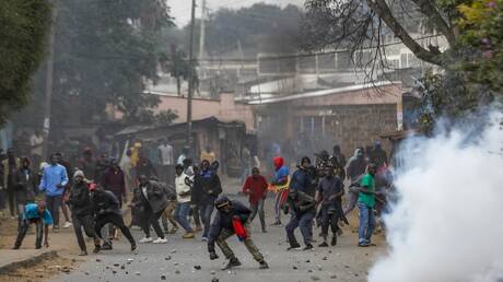 إصابة 12 شخصا في احتجاجات كينية مناهضة للحكومة