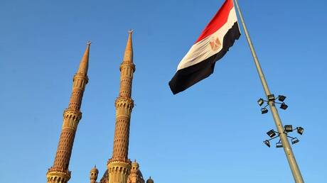 الرئيس المصري يترأس وفد بلاده في قمة 