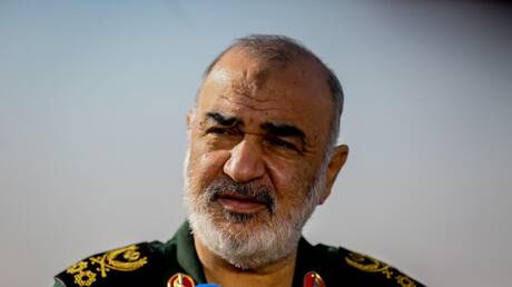 قائد الحرس الثوري الإيراني: من يسيء للقرآن الكريم لن يكون في مأمن