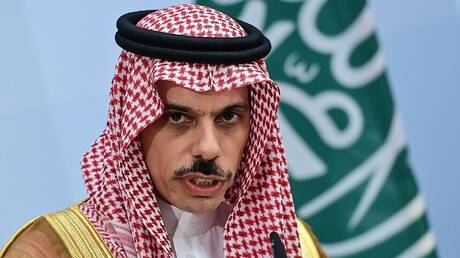 وزير الخارجية السعودي: لا يمكن قبول الاعتداءات المتكررة على القرآن تحت أي مبرر