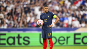 ريال مدريد يجهز عقدا يلامس مليار يورو لضم مبابي