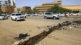 السودان.. سقوط قتيلين في تجدد الاشتباكات في أم درمان