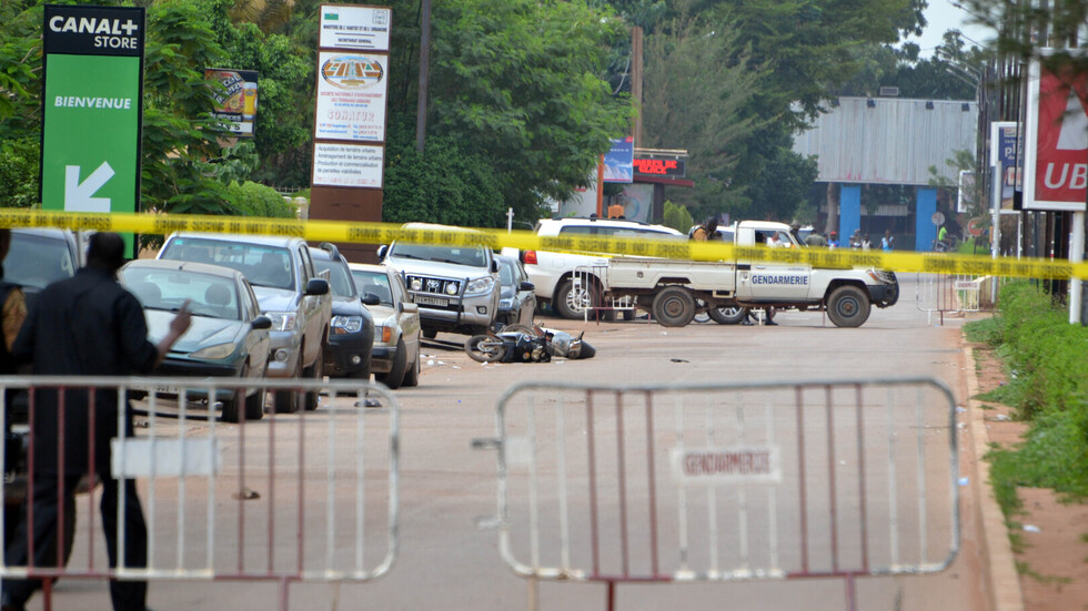 "أ ف ب": سماع إطلاق نار في وسط عاصمة بوركينا فاسو