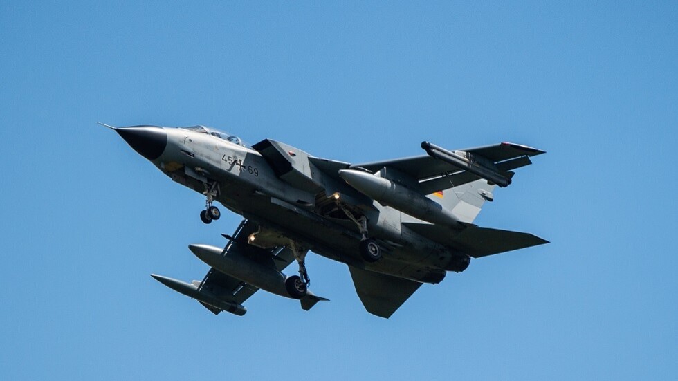 "بقي أن تطلبوا أجساما طائرة ورؤوسا نووية".. غضب ألماني من طلبات نائب وزير الخارجية الأوكراني