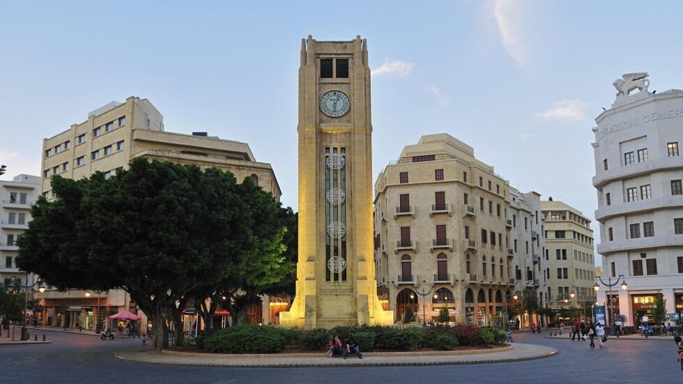 الخارجية البحرينية تدعو مواطنيها إلى مغادرة لبنان حفاظا على سلامتهم من "النزاع المسلح"