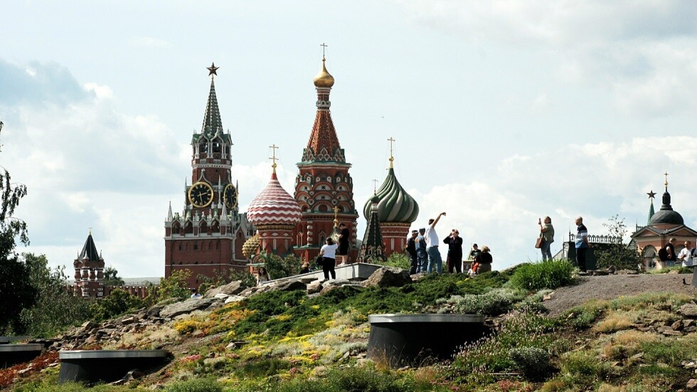 إسقاط مسيرة أوكرانية استهدفت موسكو (فيديو)