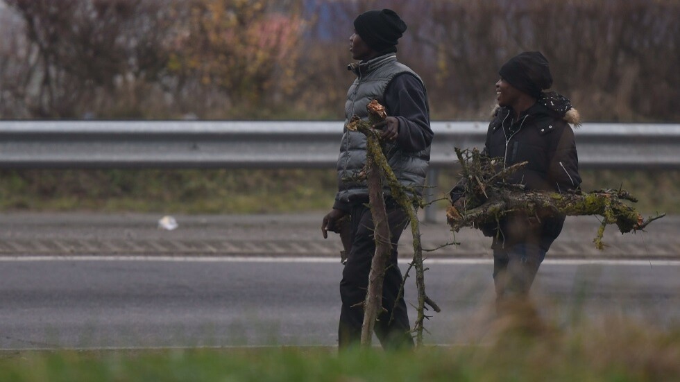 بريطانيا تزيد الغرامات المفروضة على من يوظفون مهاجرين غير نظاميين