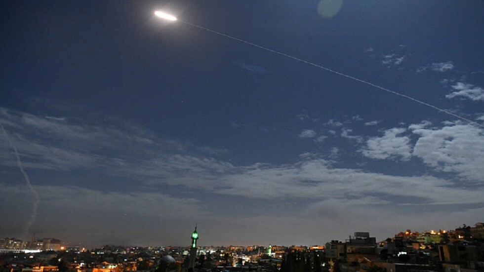 مصادر عبرية: سقوط صاروخ أطلق من سوريا في الجولان السوري المحتل