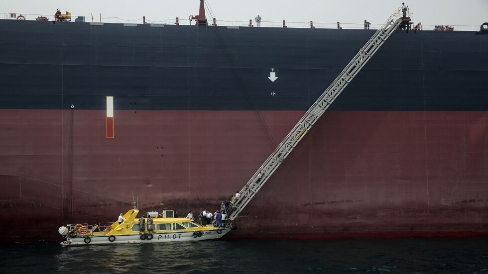 أول إعلان رسمي من الرياض بعد اكتمال سحب النفط من الخزان العائم "صافر" قبالة سواحل اليمن