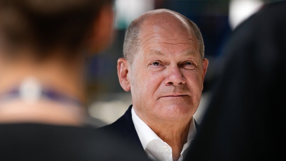 السفير الأوكراني لدى برلين ينتقد قرار شولتس بتقليل مدى صواريخ Taurus قبل إرسالها لكييف