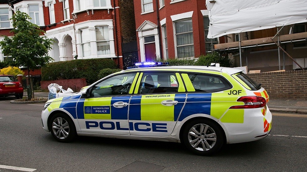 الكشف عن احتجاز ثلاثة أجانب في بريطانيا بشبهة 