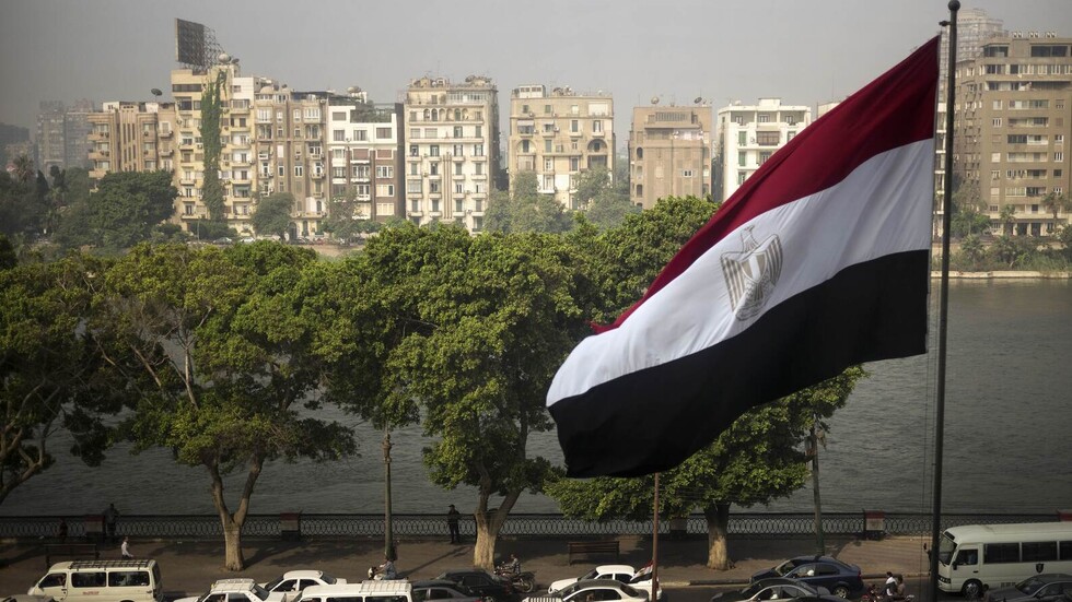 مصر.. قرار نقابي يإيقاف مؤدي المهرجانات "كزبرة" بسبب مقطع فيديو يحمل "لفظا خادشا" وصور عالم مصري
