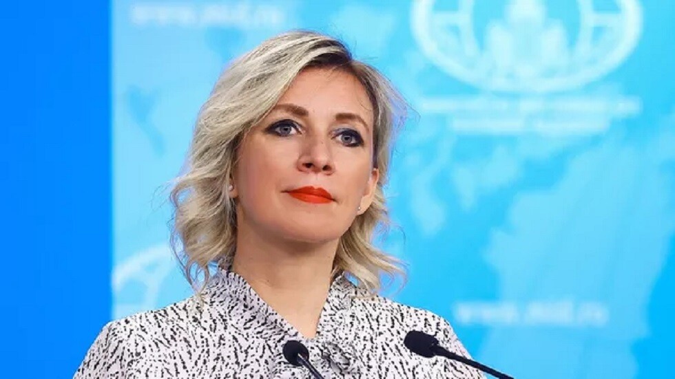 "يبدو أنه تناول جرعة زائدة".. زاخاروفا ترد على تصريحات زيلينسكي حول بيلغورود