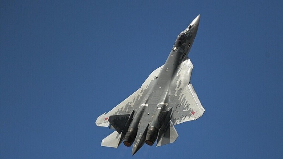 ضابط أوكراني: القوات الجوية الروسية تعمل "24 ساعة في اليوم" وتمنعنا من التقدم