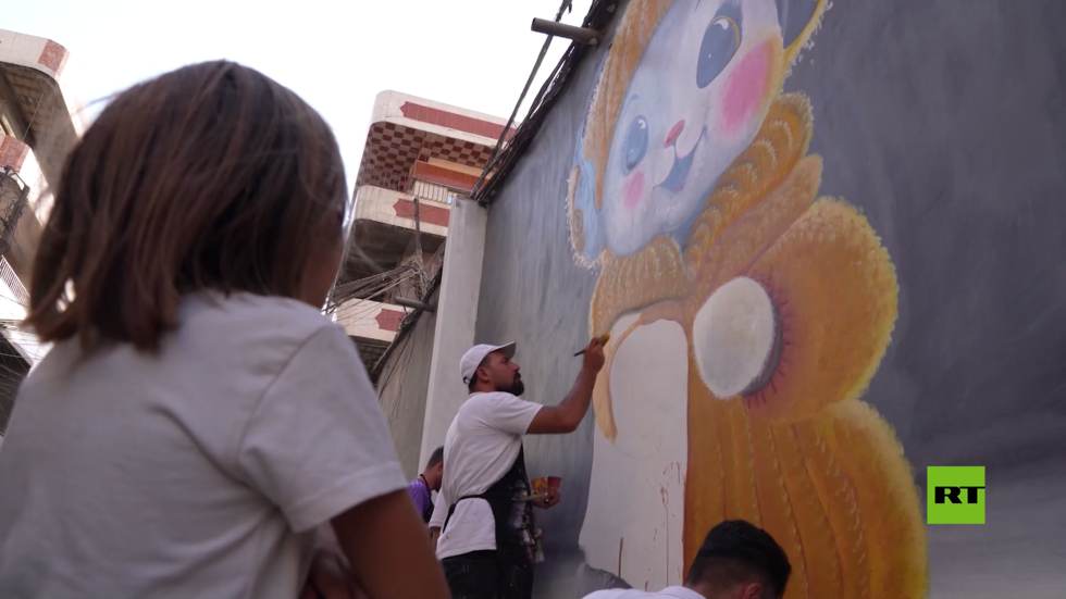 القامشلي.. رسوم جدارية لتجميل المدينة