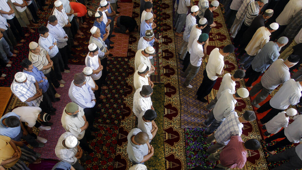 سلطات قرغيزستان تحث السكان على تجنب الحركات الإسلامية المتطرفة