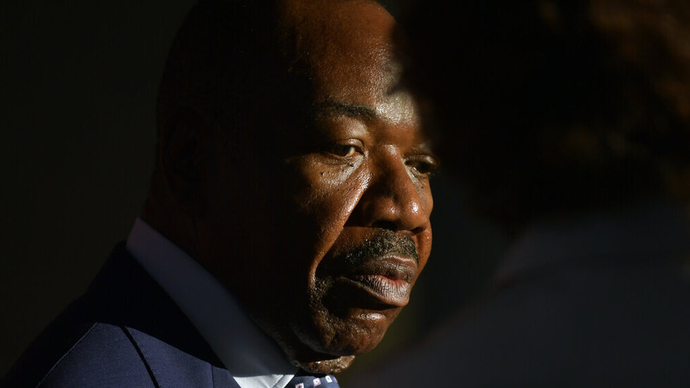 باريس تؤكد متابعتها لأحداث الغابون وبكين تدعو إلى ضمان سلامة الرئيس