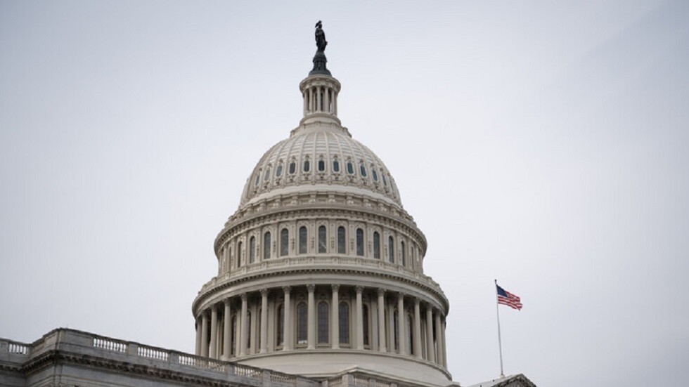 سيناتور جمهوري يطالب إدارة بايدن بخارطة طريق واضحة لمستقبل أوكرانيا قيل أي مساعدات جديدة