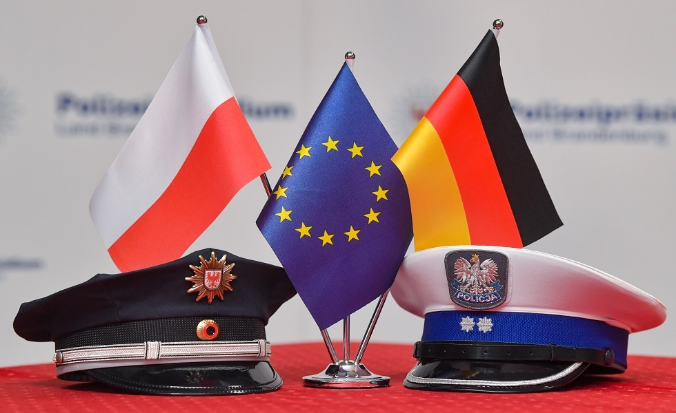 وارسو تتهم ألمانيا بمحاولة تغيير الحكومة البولندية