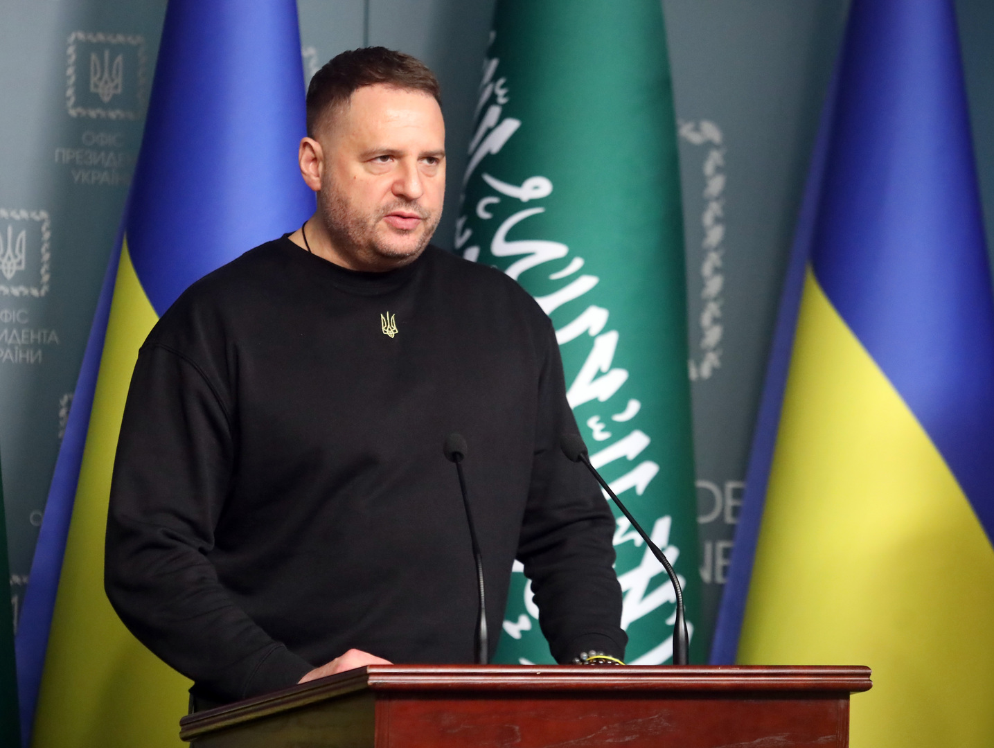 الرئاسة الأوكرانية: لم يتم الاتفاق على جميع بنود خطة زيلينسكي للسلام في محادثات جدة