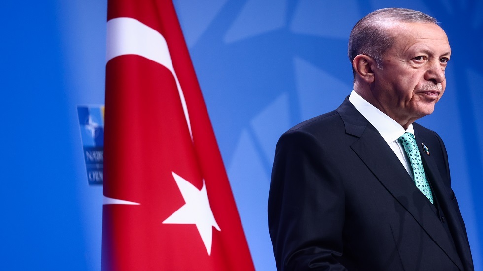 أردوغان: تركيا ستواصل حمل راية محاربة 