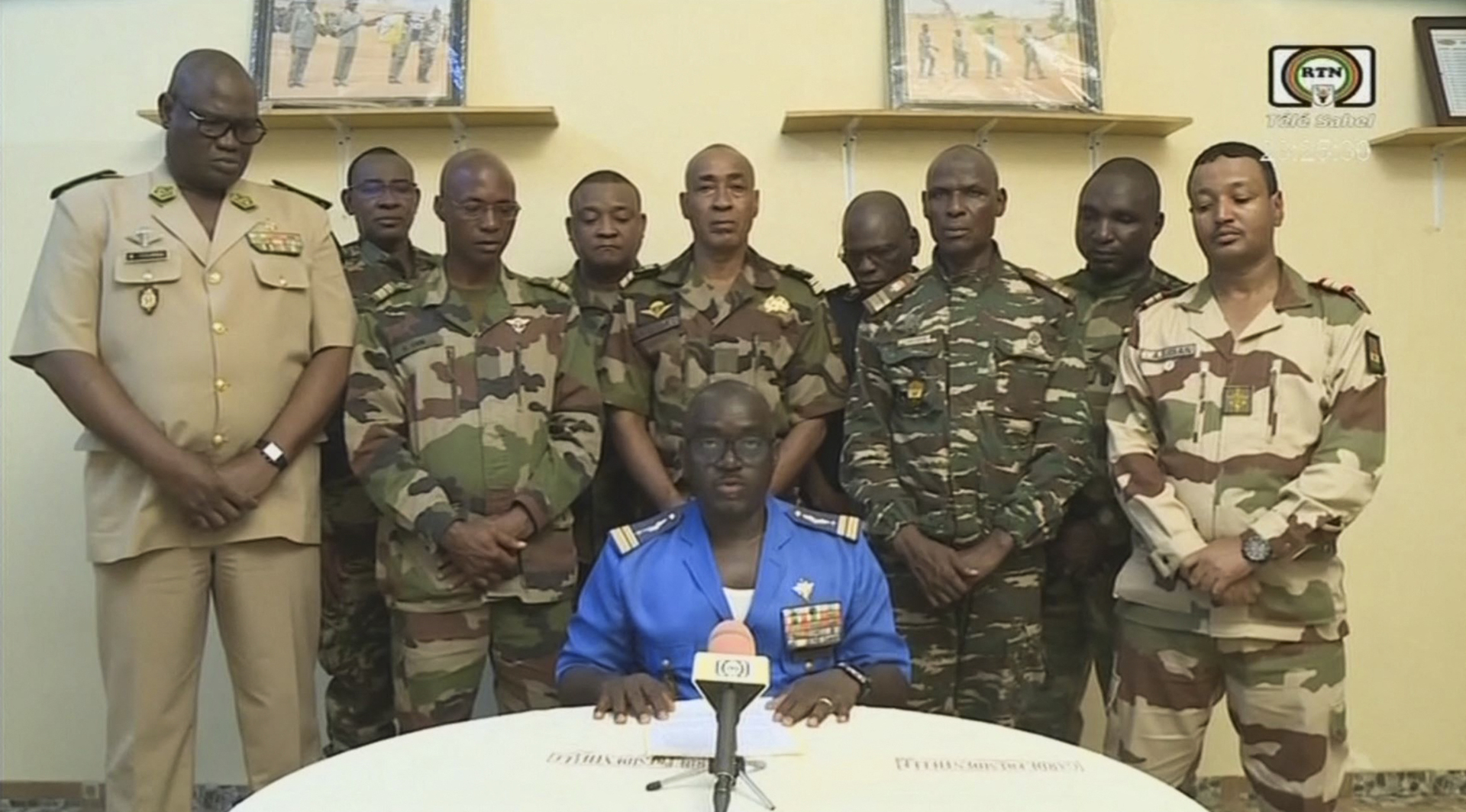 وسائل إعلام: ما لا يقل عن 5 انقلابيين في النيجر تلقوا تدريبا أمريكيا