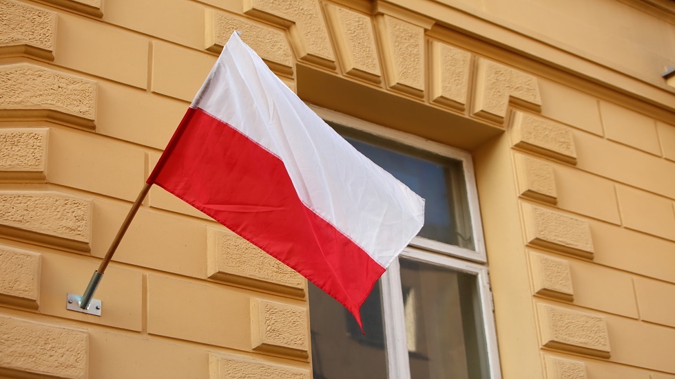 بولندا تسمح للأمريكيين بمغادرة بيلاروس عبر أراضيها