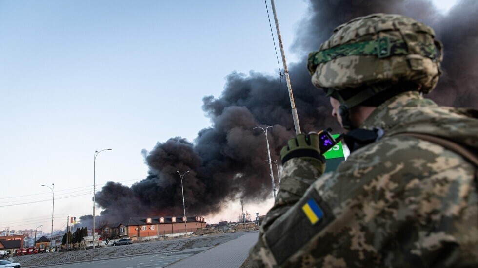 ناشط أمريكي: وكالة المخابرات المركزية والبنتاغون كانا يعلمان مسبقا بفشل هجوم قوات كييف المضاد