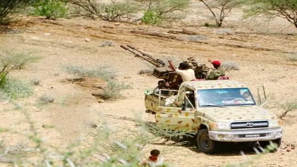 الداخلية اليمنية تعلن سيطرتها على معسكر جديد لـ